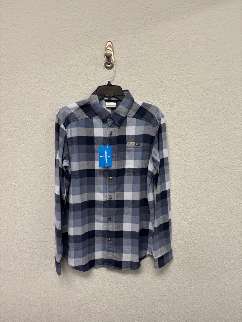 NWT Columbia Men's Sz S/P Blue Plaid Button-Down Shirt- Classic and Cozy!